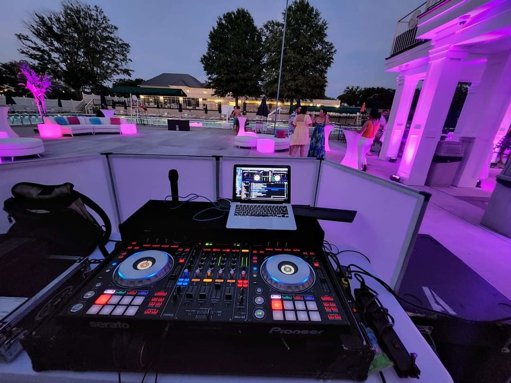 party planner Virginia beach___