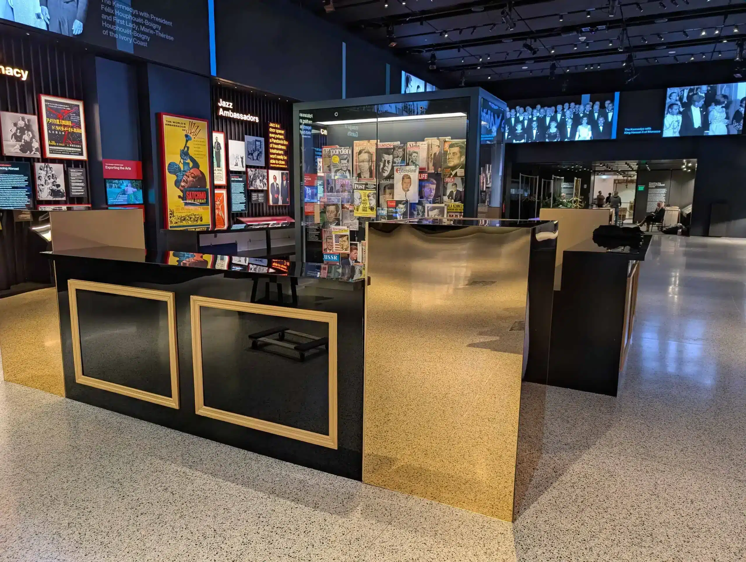 DC Digital Experience Management